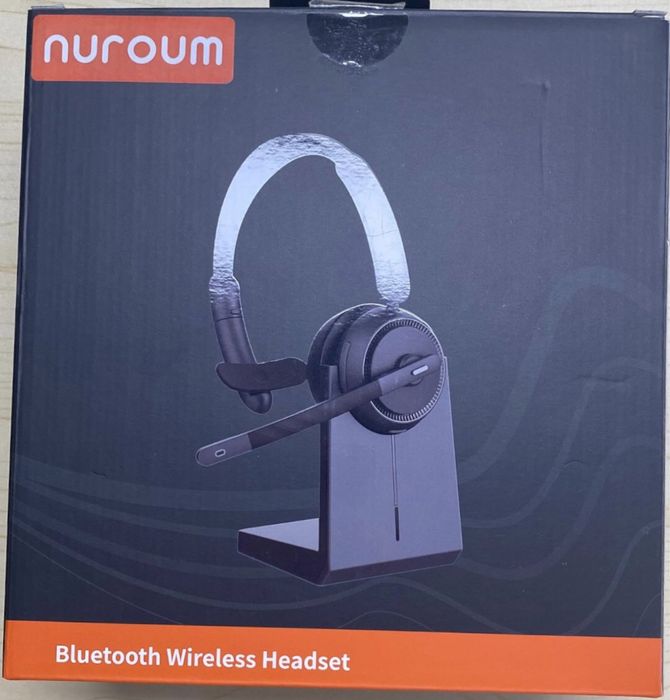 Навушники. NUROUM HP31SN