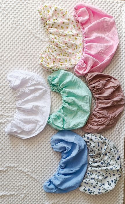 Муслінове простирадло  на гумці наматрасник бавовняний у візочок люльк