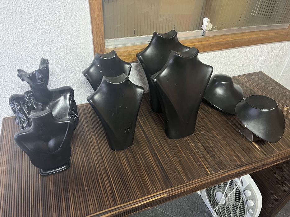 Bustos conjunto 8 unidades para ourivesaria , etc