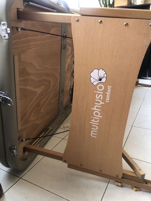 Marquesa portátil de massagem