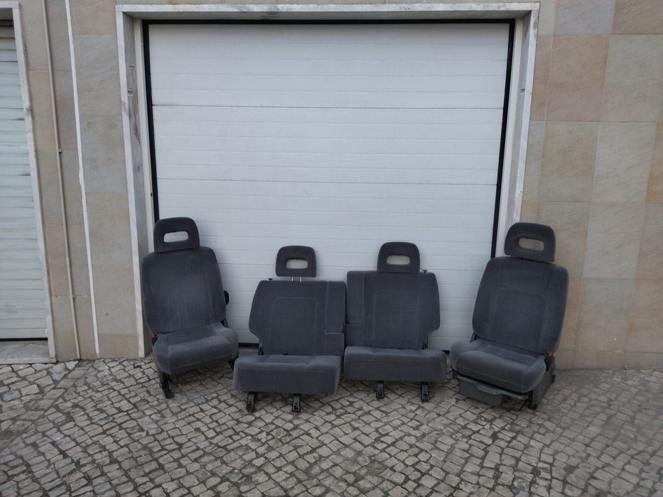 Bancos Honda CR-V 1ª Geração com Gaveta – Conjunto Completo