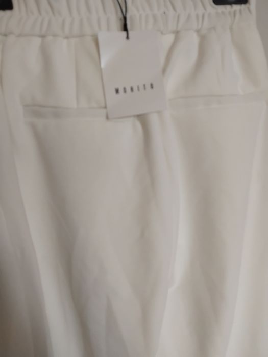 Białe eleganckie spodnie klasyczne XS XXS 34 32