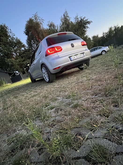 Volkswagen Golf VI 1.6 TDI Bogate wyposażenie