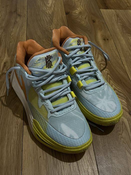 Оригінал Nike Kyrie 8 Eagle DJ6017-400, р. 39
