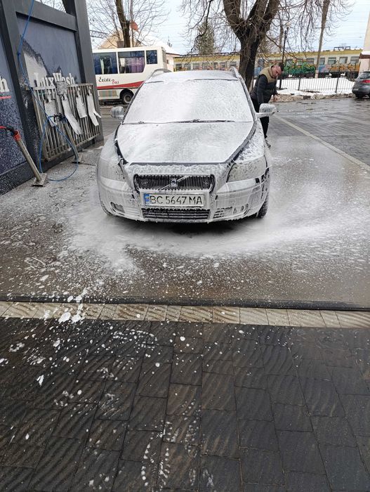 Volvo v 50 технічний стан ідеальний обмін не цікавить