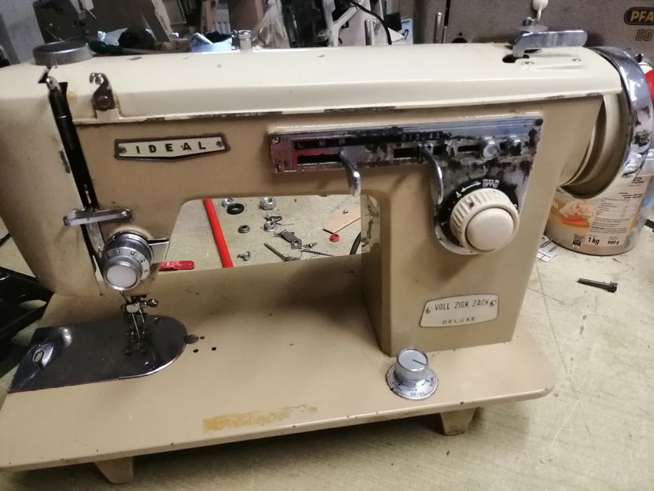 Maszyna do szycia niemiecka