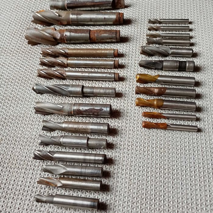 Wiertła do metalu, różne 27 szt.