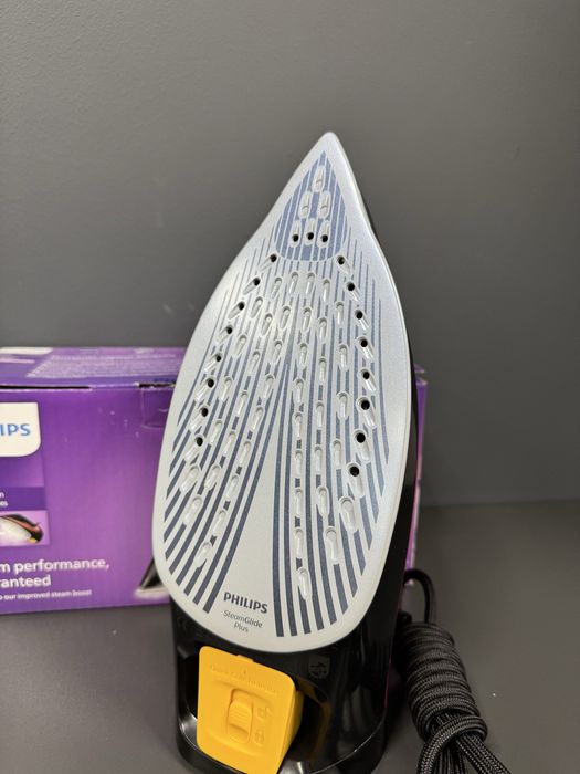 NOWE Żelazko Philips Azur DST7022/40