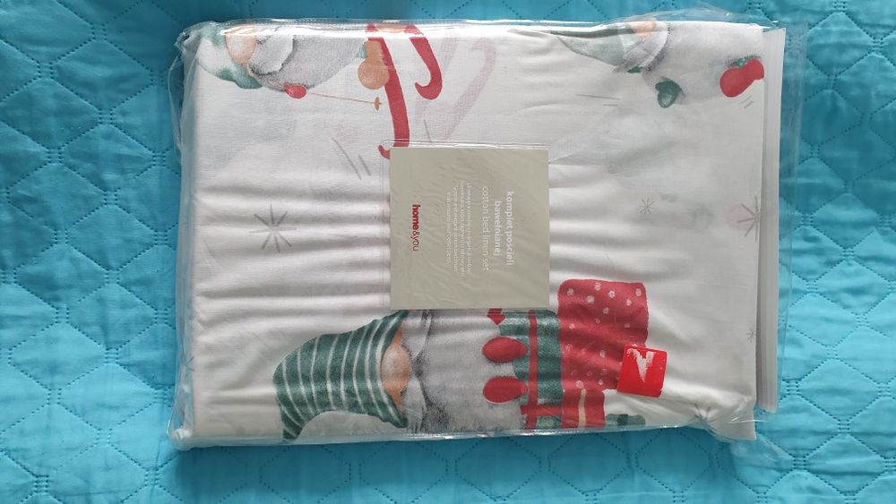 Posciel 140x200 Home&You wzór świąteczny Mikołaj