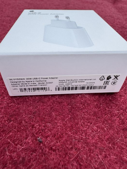 Szybka ładowarka sieciowa APPLE MUVV3ZM/A 20W