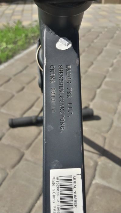 Дрифтовый трюковый самокат Razor PowerWing