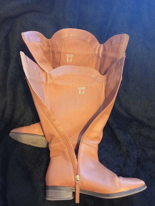 Botas de Senhora em pele Cortefiel tamanho 39