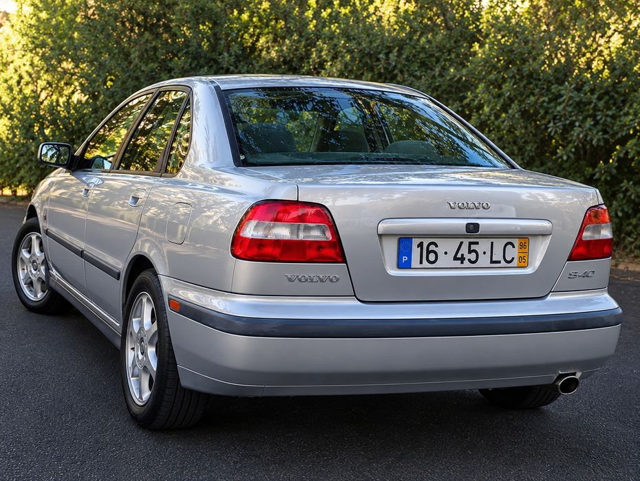 Volvo S40  1.6 16v 98