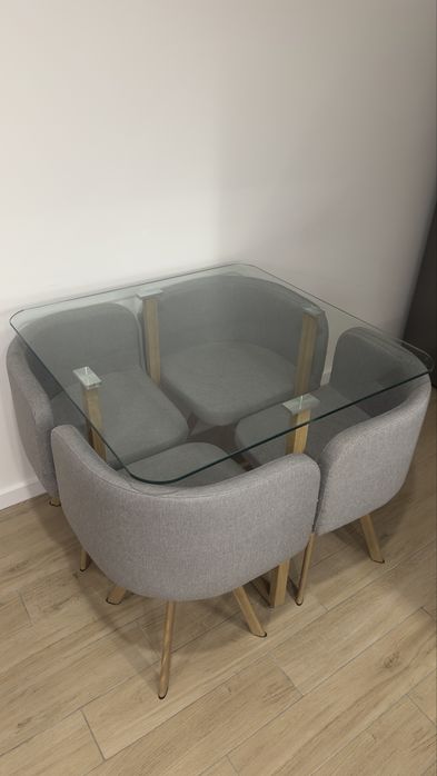 Mesa jantar e cadeiras