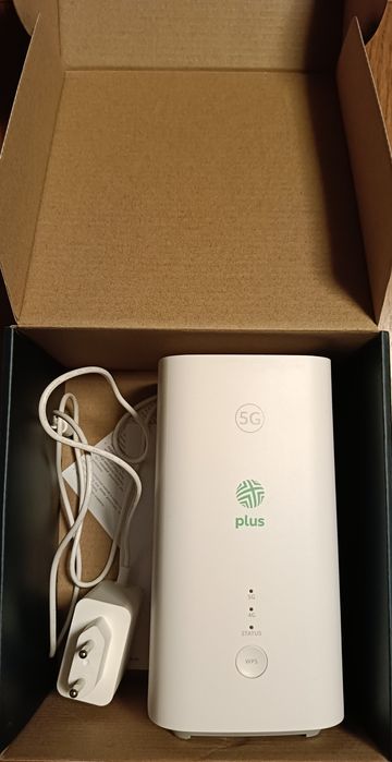 Router stacjonarny Huawei Zowee 5G  (H155-381)