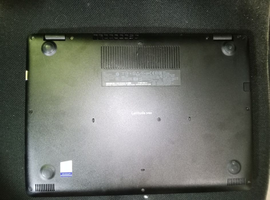 Dell Latitude 3490