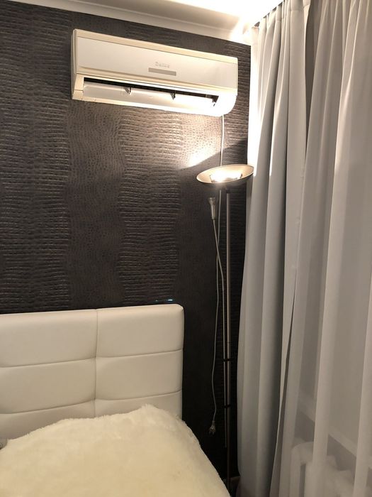 Продам 1ком квартиру на Победе 1  евроремонтом