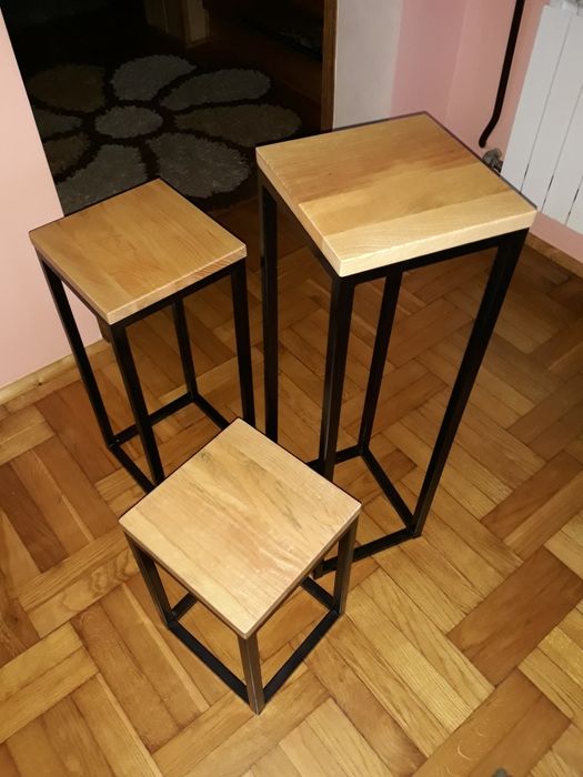 Kwietniki stojaki pozos