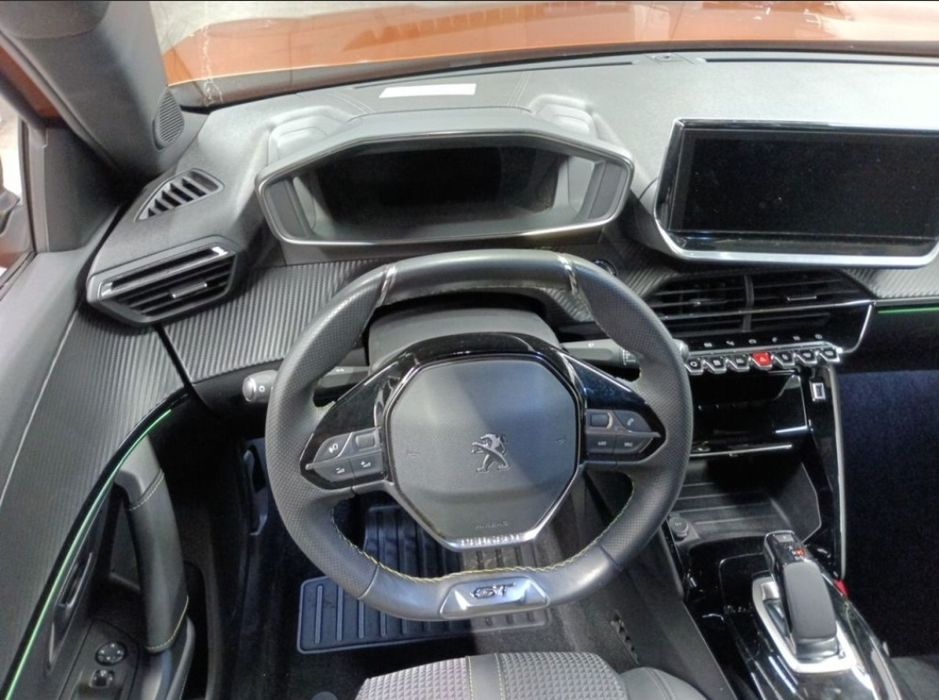 Peugeot e-2008 GT Line 50kw TECTO PANORÂMICO