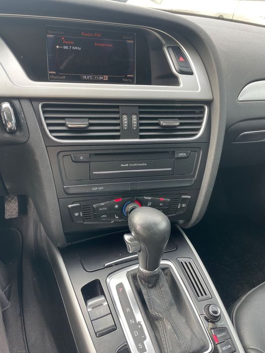 Audi A4 Avant NAVI+Skóra+Automat+Model 2010”