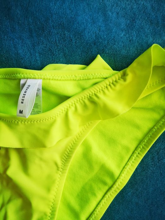 Dół od stroju neonowy żółty M Reserved falbanka