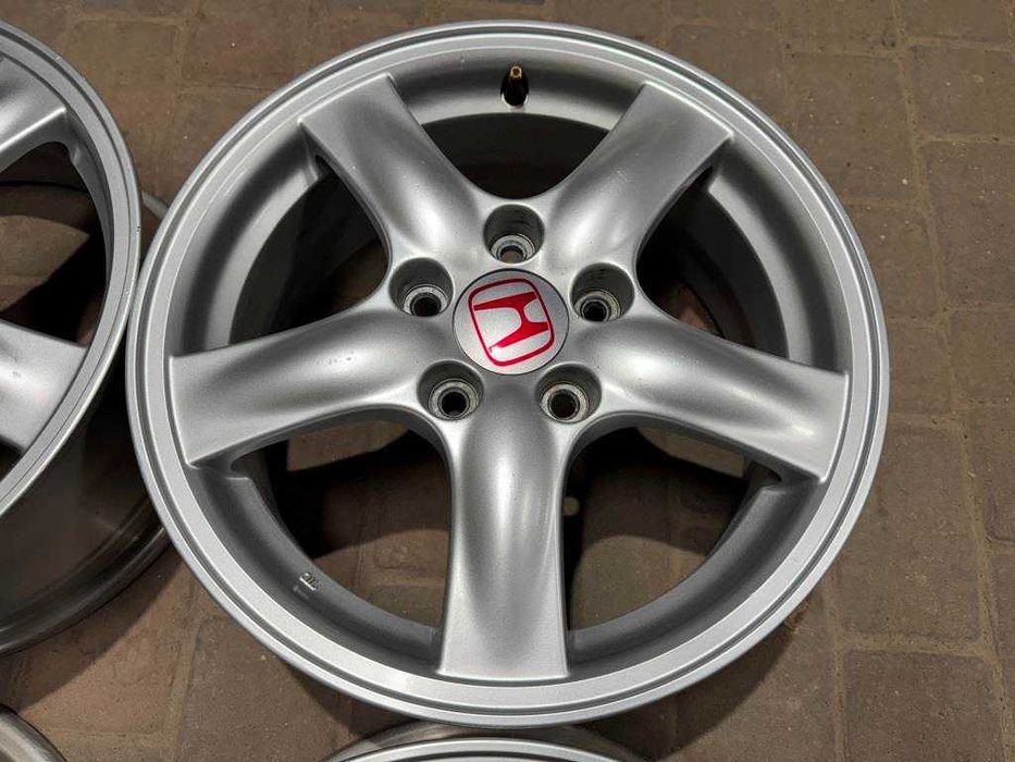 Диски R16 5x114.3 Honda Accord Civic Odyssey Elysion Torneo