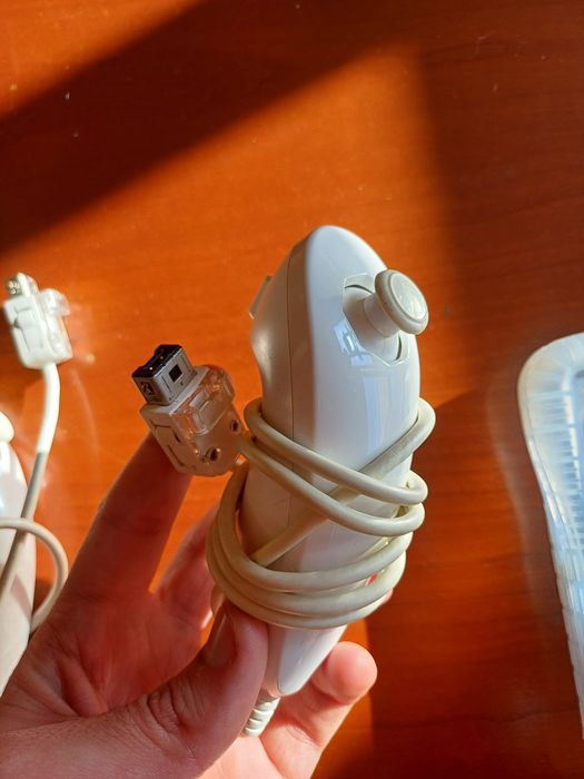 2 Nunchunks + Just Dance 2 + Capa comando64552901670785121