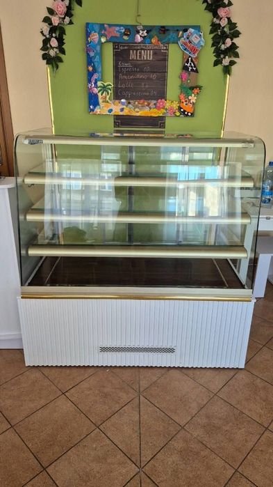 Witryna chłodnicza cukiernicza / gastronomiczna –sprawna Bielsko-Biała