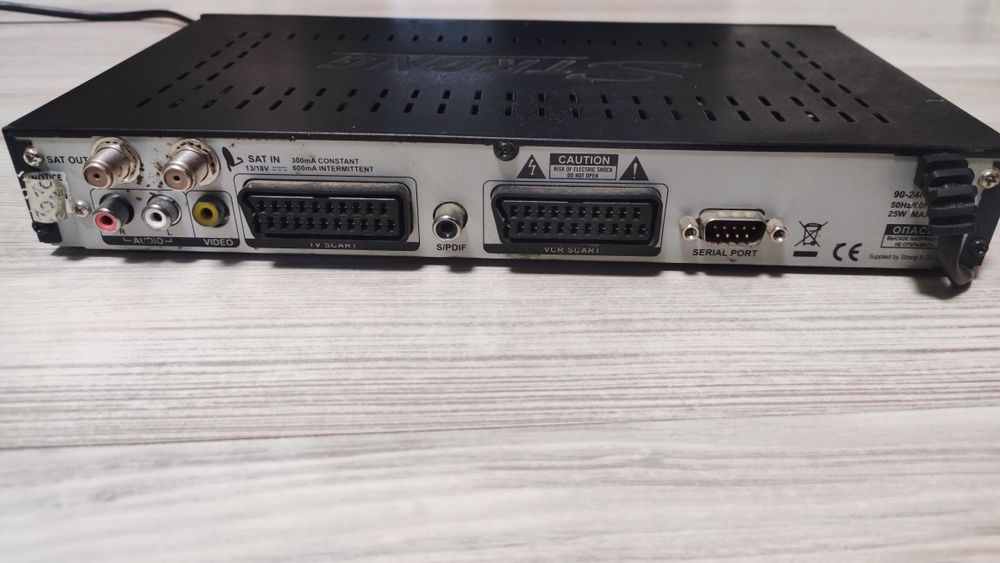 Приставка Strong srt6126