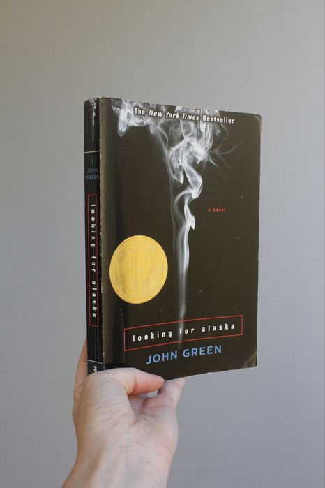 Livro “Looking for Alaska”, John Green