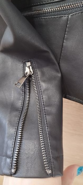 Ramoneska , czarna, kurtka, na guziki , zamki przy rękawach ,Drole de