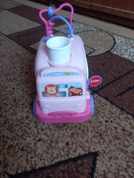 Детская машинка для девочки