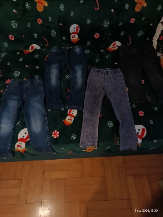 Dżinsy dziewczęce i bezrękawniki
