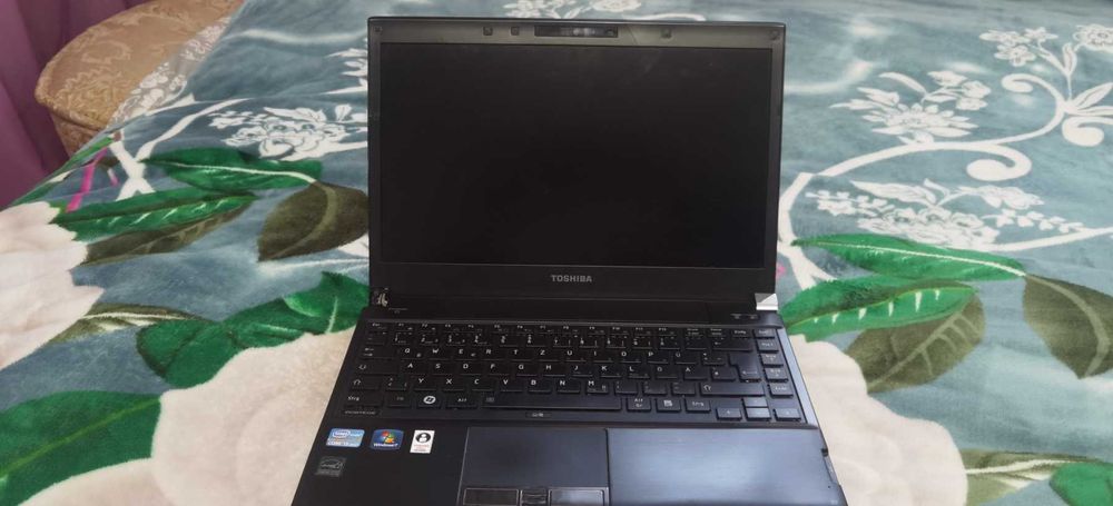 Ноутбук 13,3 Toshiba Intel Core I5-3320M_8Gb_SSD120Gb