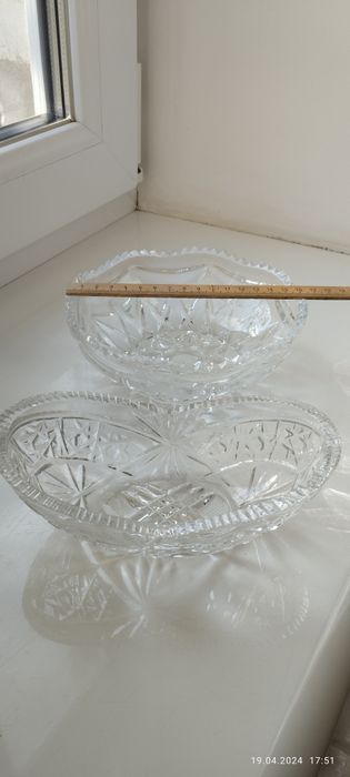 Продаю хрустальные конфетницы.