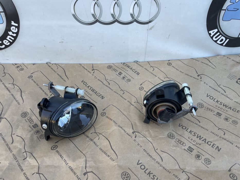 Audi Q5 8R0 Противотумана фара Ку5 8Р0 Противотуманка