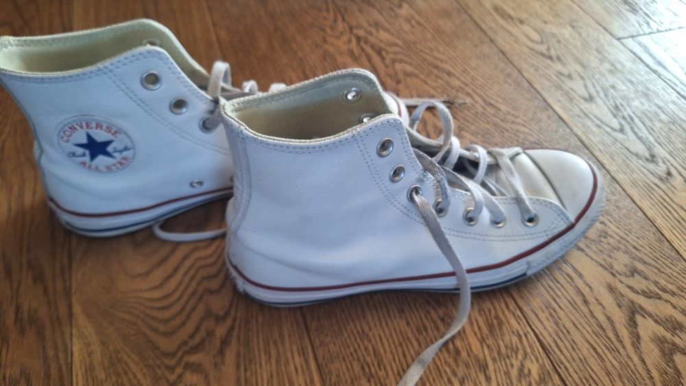 Trampki wysokie Converse r. 39 białe skórzane