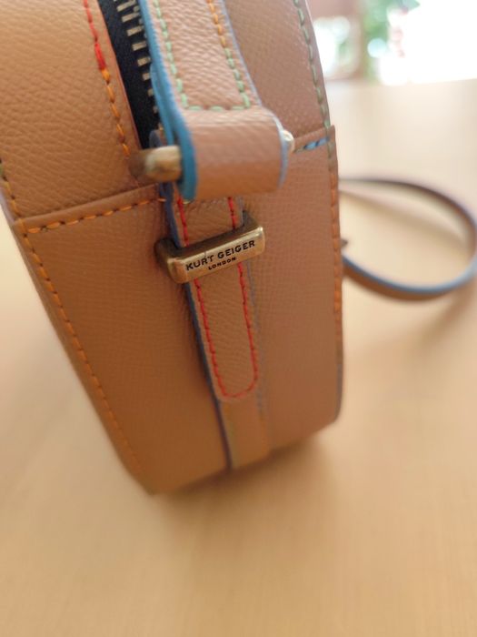 Torebka skórzana Kurt Geiger
