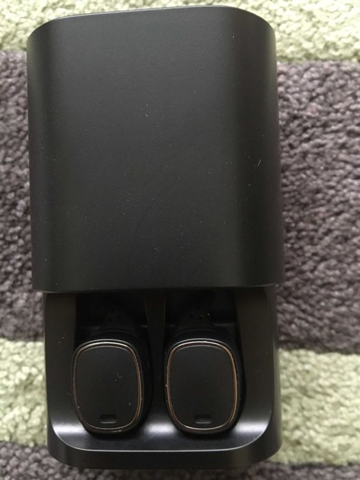 Fones sem fio (Bluetoth Wireless Earphones)