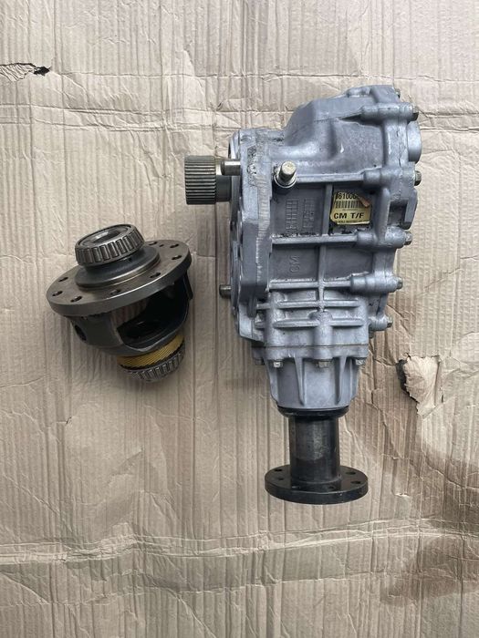 Роздатка диференціал Hyundai Santa Fe 2006 2007 2008