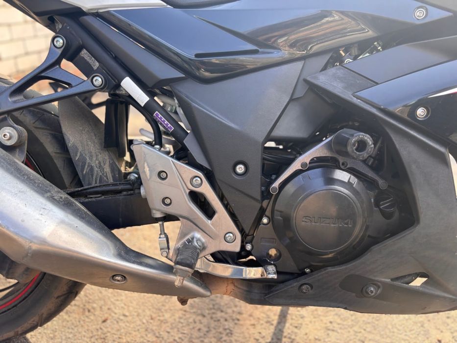 Suzuki GSX 250R 2017