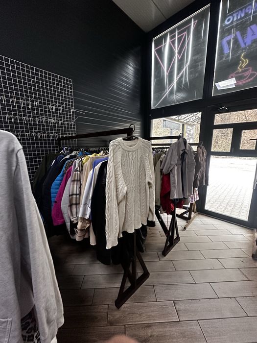 Секонд Хенд, одяг в хорошому стані