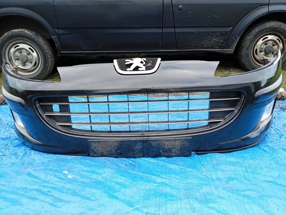 Peugeot 407 zderzak przod czarny EXLD