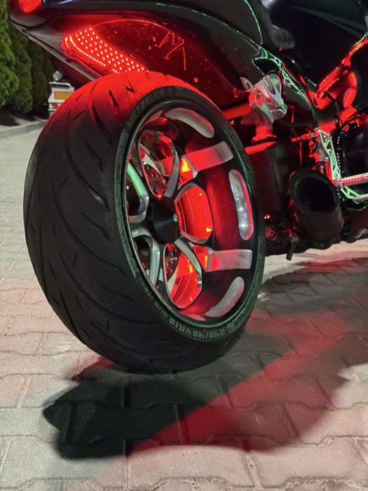Suzuki Hayabusa КОМПРЕСОРНА