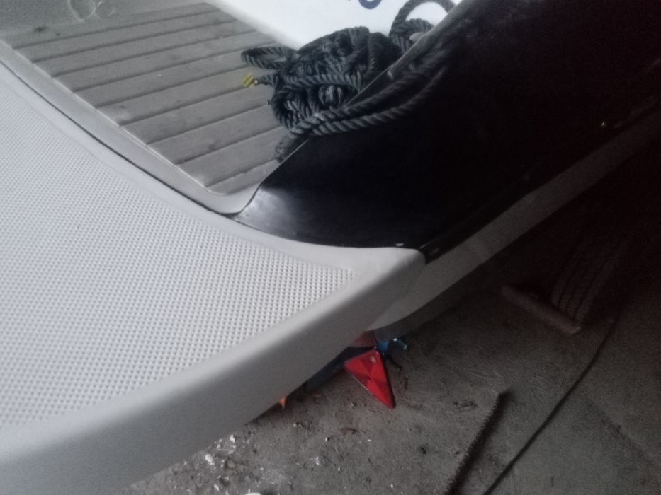 Plataforma para barcos bayleiner e outros