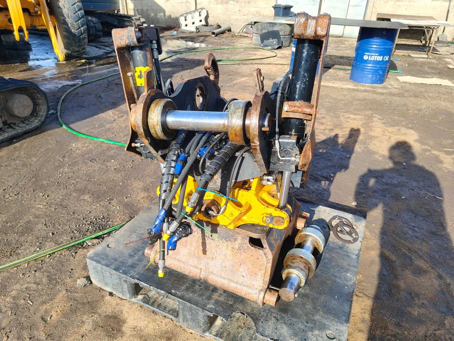 Głowica Engcon Rotor  Verachtert CW 30 Hydrauliczne szybkozłącze