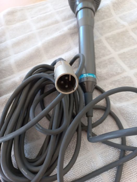 Microfone Sony F-115