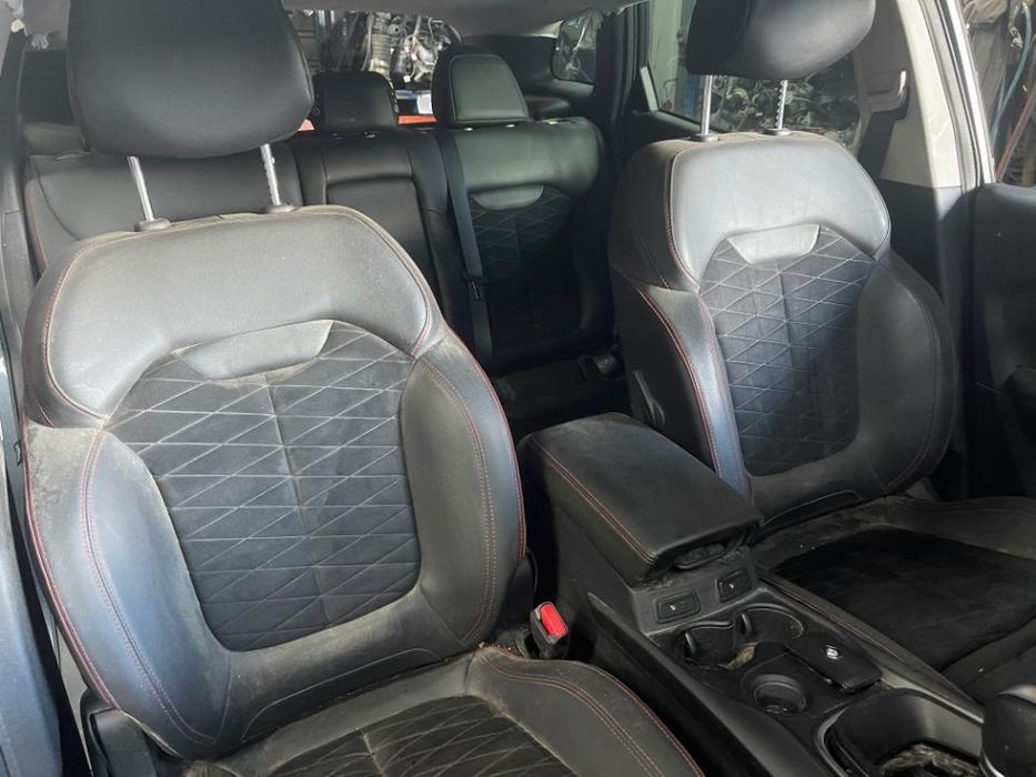 RENAULT KADJAR 1.3 TCE 140 CV BLACK EDITION DE 2020 PARA PEÇAS
