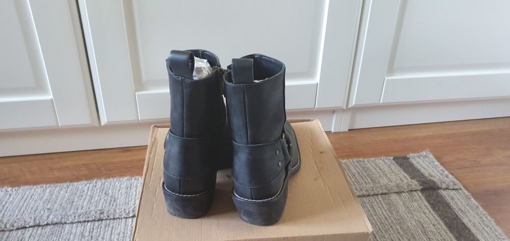 ZARA botki skórzane, motocyklowe roz. 38