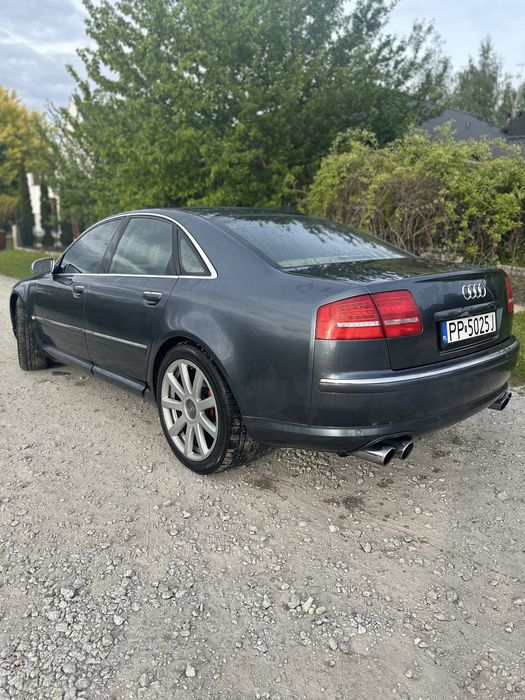 Audi A8 D3 4.2 V8 MPI